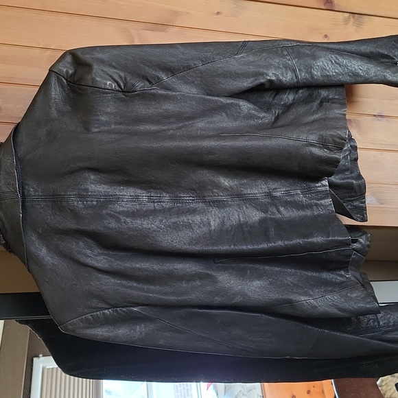 Leather Moto Jacket Medium - Picture 9 of 13